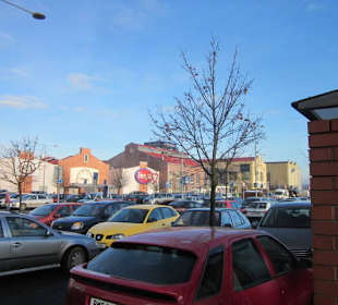 Einkaufszentrum Olympia Pilsen