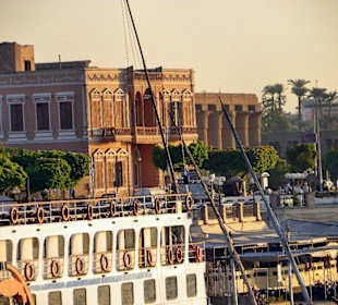 Luxor Hotels
