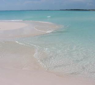 Cayo Largo, the Beach