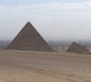 Pyramidy