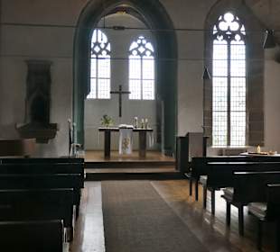 Die Ägidienkirche im Osten der Krämerbrücke