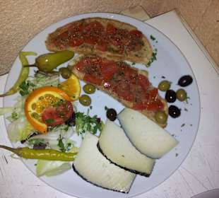 Pa amb oli mit Käse & Oliven