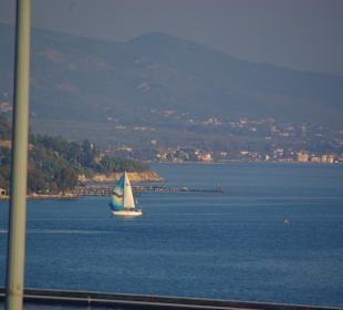 Hafengebiet vom Volos und Gegend