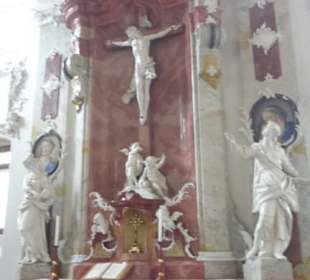 Neues Schloss: in der Schlosskirche