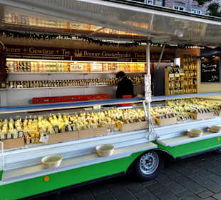 Impressionen vom Kajenmarkt am frühen Morgen