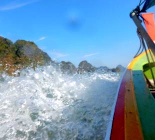 Longtailbootsfahrt zum James Bond felsen
