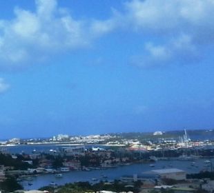 Blick auf den Hafen von oben