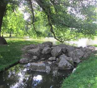 Schlosspark Favorite