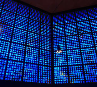 In der neuen Kaiser-Wilhelm-Gedächtniskirche