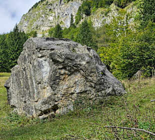 Italy Wandern, der Fels hatte Rillen