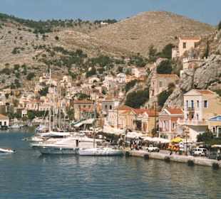 Symi Stadt