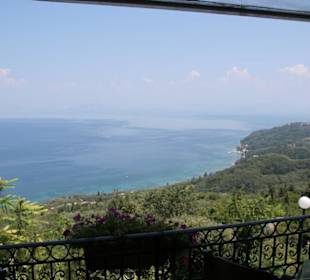 Aussicht von der Taverne inChlomos