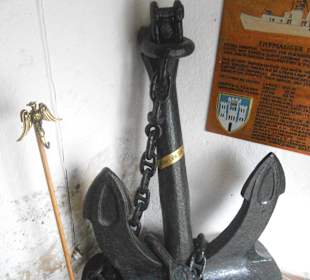 Anker Tender