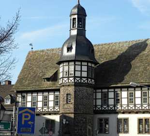 Rathausturm mit Glockenspiel