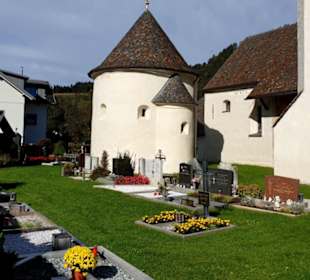 Friedhof mit Karner