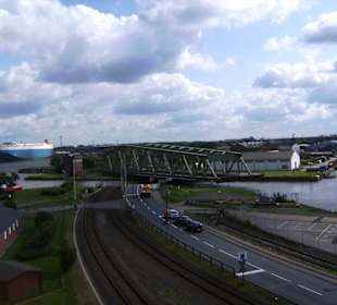Drehbrücke - halboffen, wird wieder geschlossen