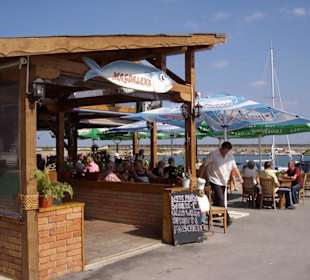 Super Fischrestaurant am Ende vom Goldtstrand