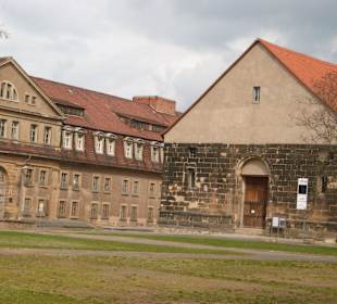 Alte Kasernen und Co -Petersberg