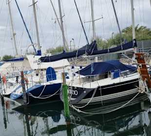 Schiffchen an Schiffchen