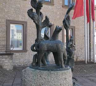 Der Sparkassenbrunnen neben dem Roßmarkt
