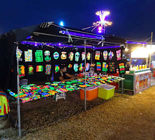 Auf dem Nachtmarkt von Kanchanaburi