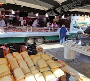 Impressionen vom Wochenmarkt Norden