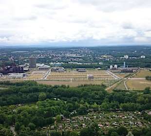 Widok z wieży telewizyjnej - warto wjechać na górę