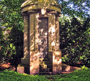 Кладбище Ольсдорф, Гамбург, 16 сентября 2013 года