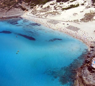 Cala Mesquida: Der traumhafte Strand von oben!
