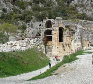 Amphitheater in Mira