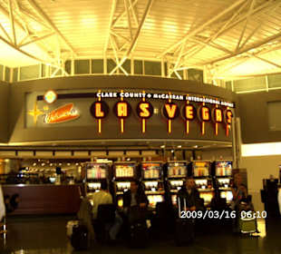 Am Flughafen erste Spielautomaten