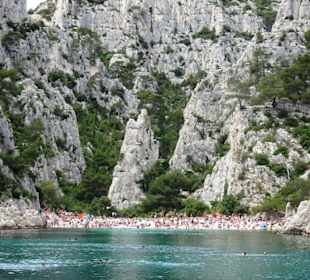 Am Badestrand der Calanque Port-Pin