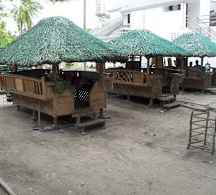 Strandhütten nahe dem öffentl. Restaurant White B.