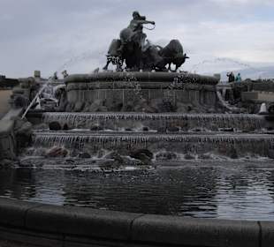 Denkmal bei der englischen Kirche
