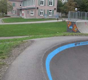Pumptrack und Skatepark