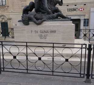 Sette Giugno Monument