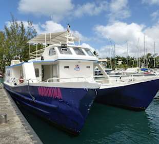 Fähre von Pointe du Bout