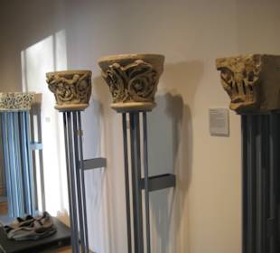 Rheinisches Landesmuseum - Kapitelle