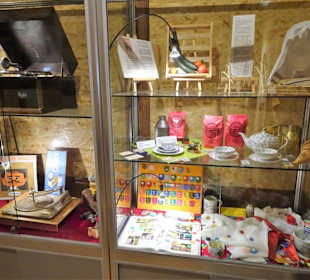 Wohnzimmerausstattung im Museum