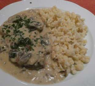 Zum Abendesen im Gasthaus Zum Bier Adam