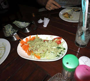 Salat mit Sondersoße