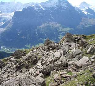 Weg über Geröllfelder