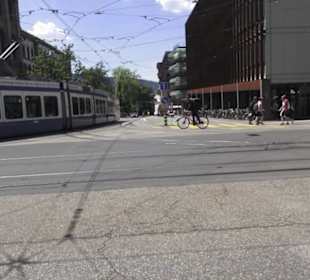 Universitätsstrasse