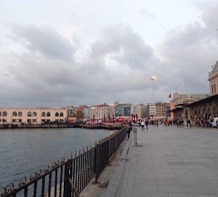 Am Hafen