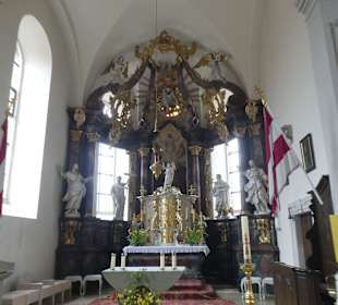 In der katholischen Kirche von Egenhausen