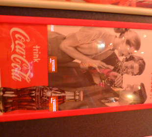 Das deutsche Coca Cola Schild