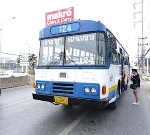 Bus 124 bis zur Universität Mahidol