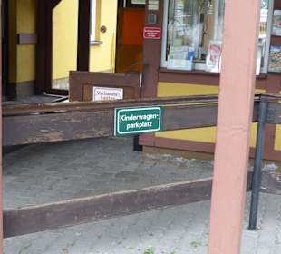 Kinderwagenparkplatz