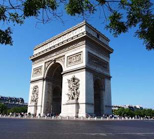 Triumpfbogen bei Tag