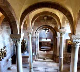 Romanische Hofkapelle